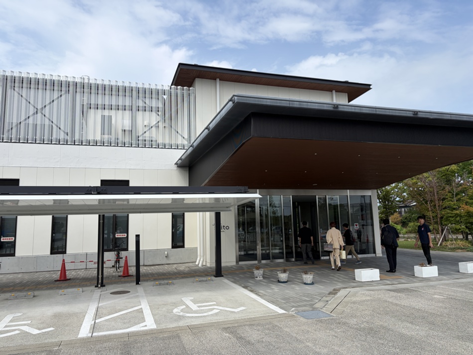 柳川市民文化会館 水都やながわの外観